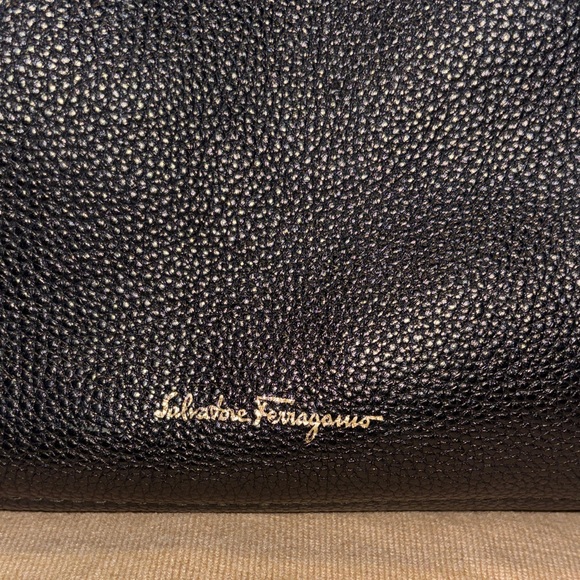 Salvatore Ferragamo Hammered Calfskin Amy Tote bag - Picture 2 of 14